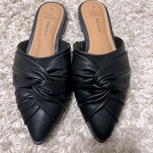 Time & Tru Black Mules